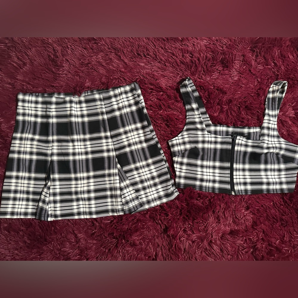 2 Piece Plaid Cropped Skirt Set - Picture 1 of 3